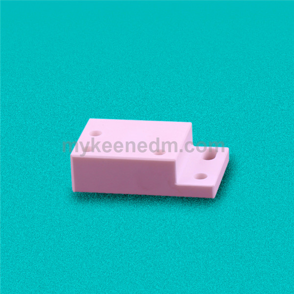 Insulating plate